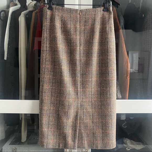 Plaid midi skirt with slits - Picture 2 of 5